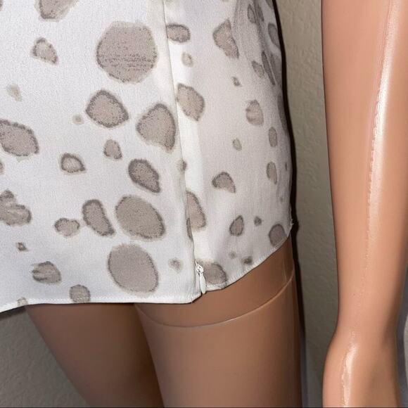 Ann Taylor white with tan spots side zip sleeveless lightweight blouse SZ 2 top - Picture 6 of 9